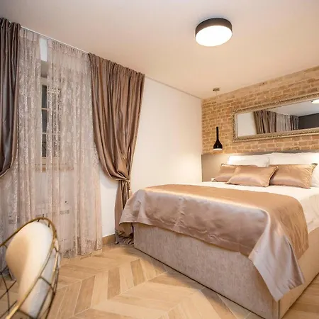 Appartement Luxury Lilly 2 *
